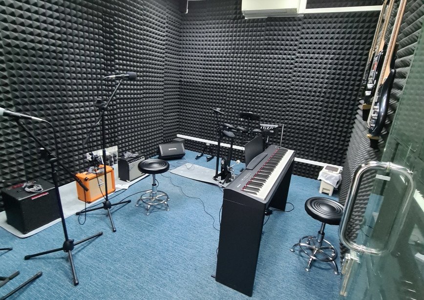 Loft Premium Studio Room 2