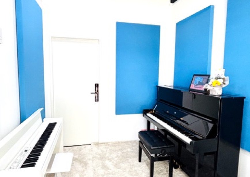 studio rental Medium